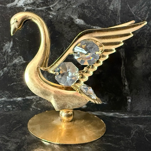 Swan with Crystal Figurine - Picture 1 of 13